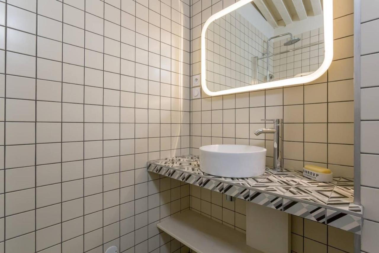 Character Apartment 6 People - City Center ลียง ภายนอก รูปภาพ